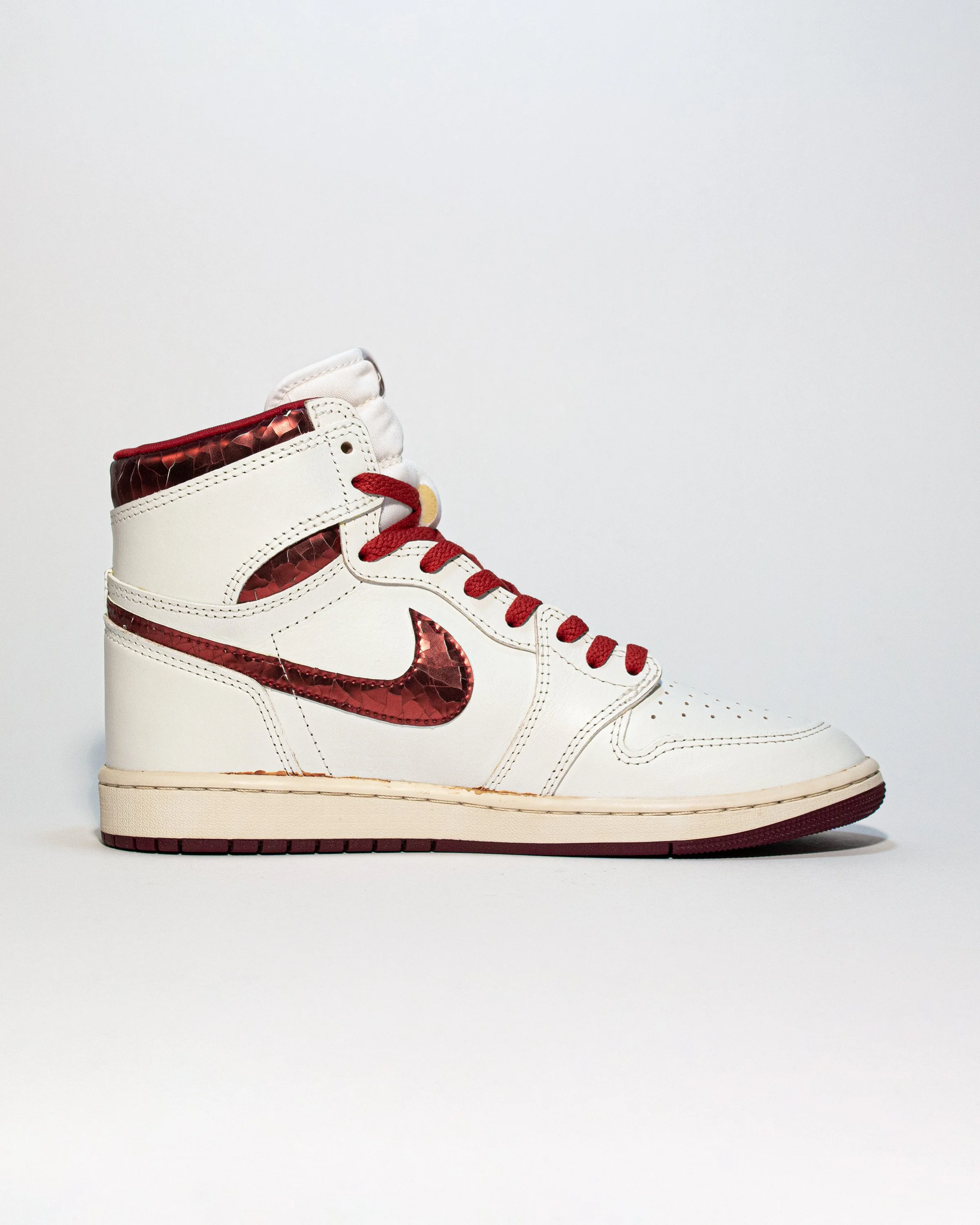 maronページ 1985 METALLIC BURGUNDY AIR JORDAN 1 — Max Hanke